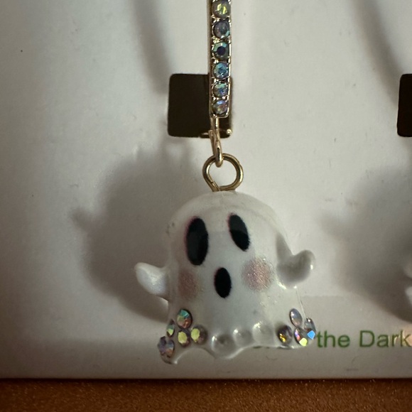Betsy Johnson ghost earrings - Picture 2 of 5